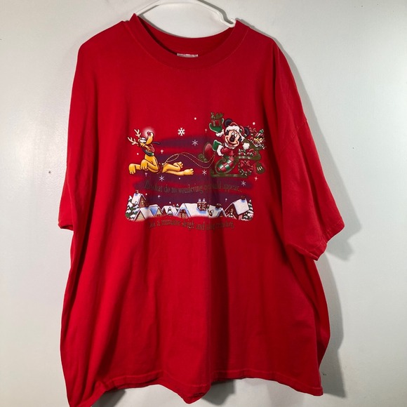 Walt Disney World Tops - Disney World Mickey Mouse Pluto Christmas Holiday‎ T Shirt Red XXL